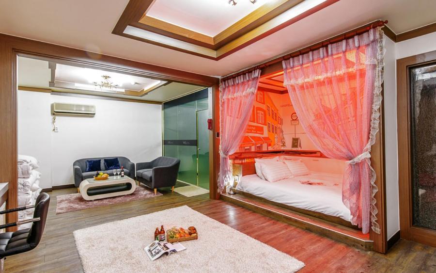 Mk Hotel Yeosu Exterior foto